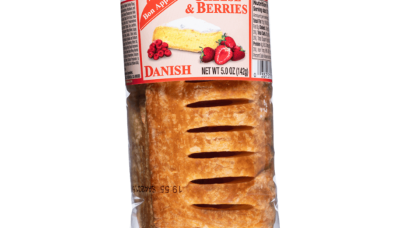 BON APPETIT DANISH CHEESE & BERRIES
